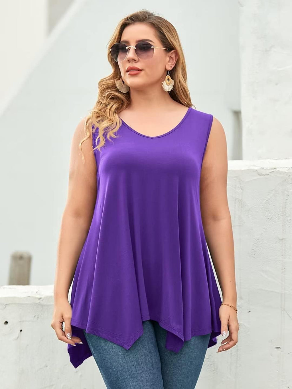plus Size Tank Tops for Women V Neck T Shirts Summer Sleeveless Tunic Tops Loose Fit Flowy Blouse