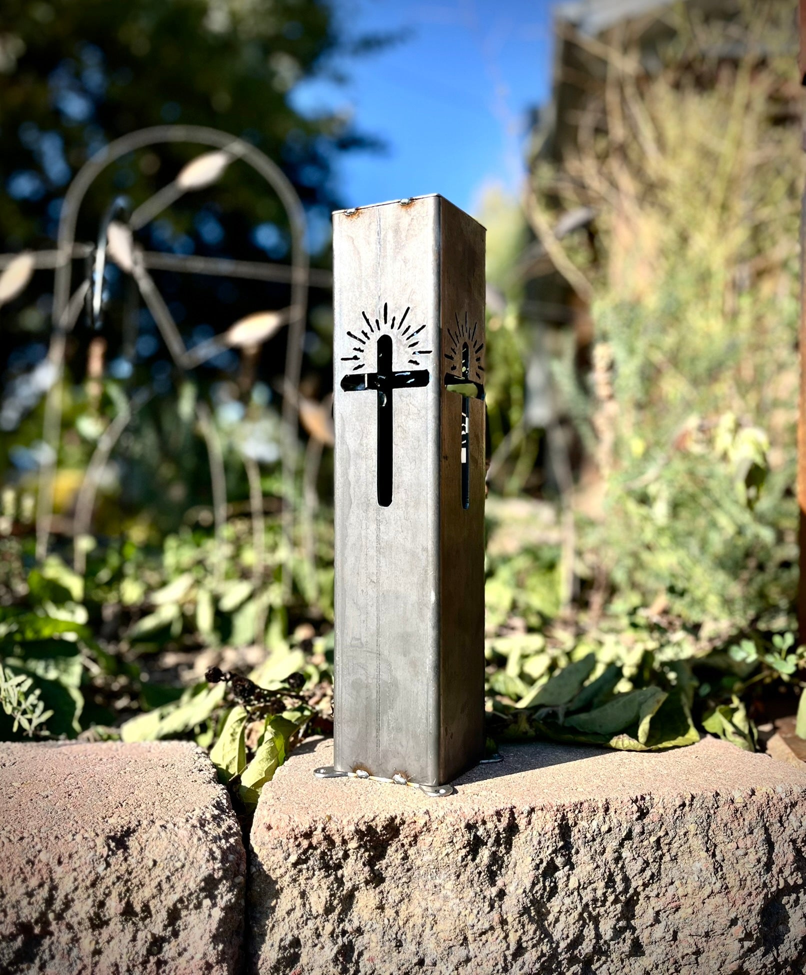 Eternal Light Solar Pillar - Steel Cross