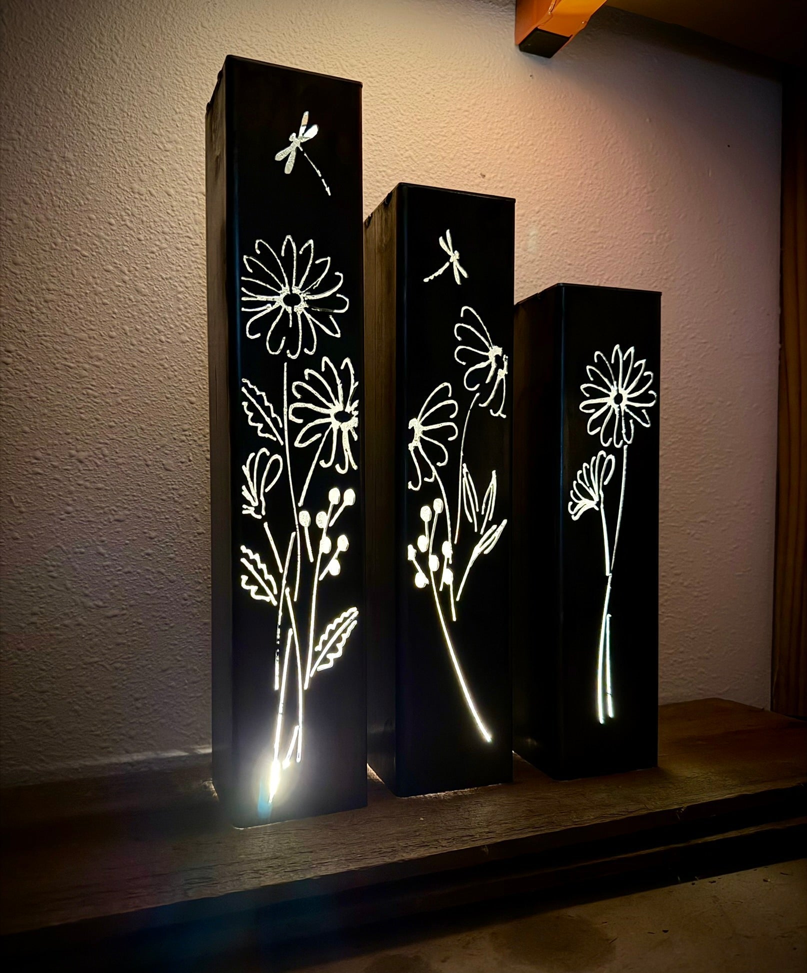 Glowing Daisies Indoor Luminary | Multiple Sizes